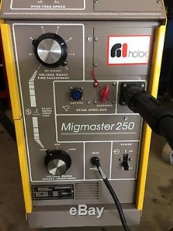 ESAB MigMaster 250 MIG welder Complete with Torch, Gas&Regulator, and Spool Gun